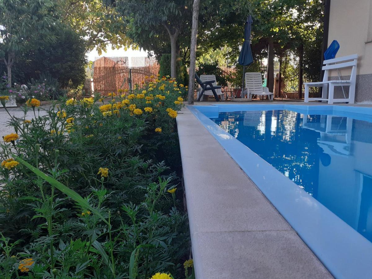 Apartment Vrljika,With Private Pool,Bikes,Garage Имотски Экстерьер фото